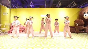 幼儿恰恰舞蹈视频,欢快节奏点亮快乐时光