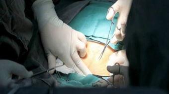 家中生孩子视频,家中温馨分娩瞬间回顾